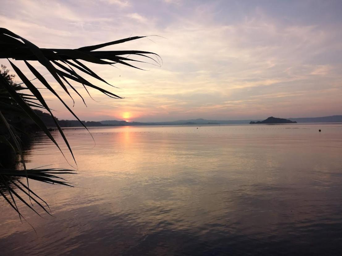 Appartamento Miralago บอลเซนา ภายนอก รูปภาพ